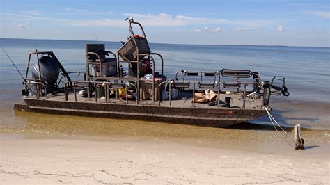 flounder boat builders.